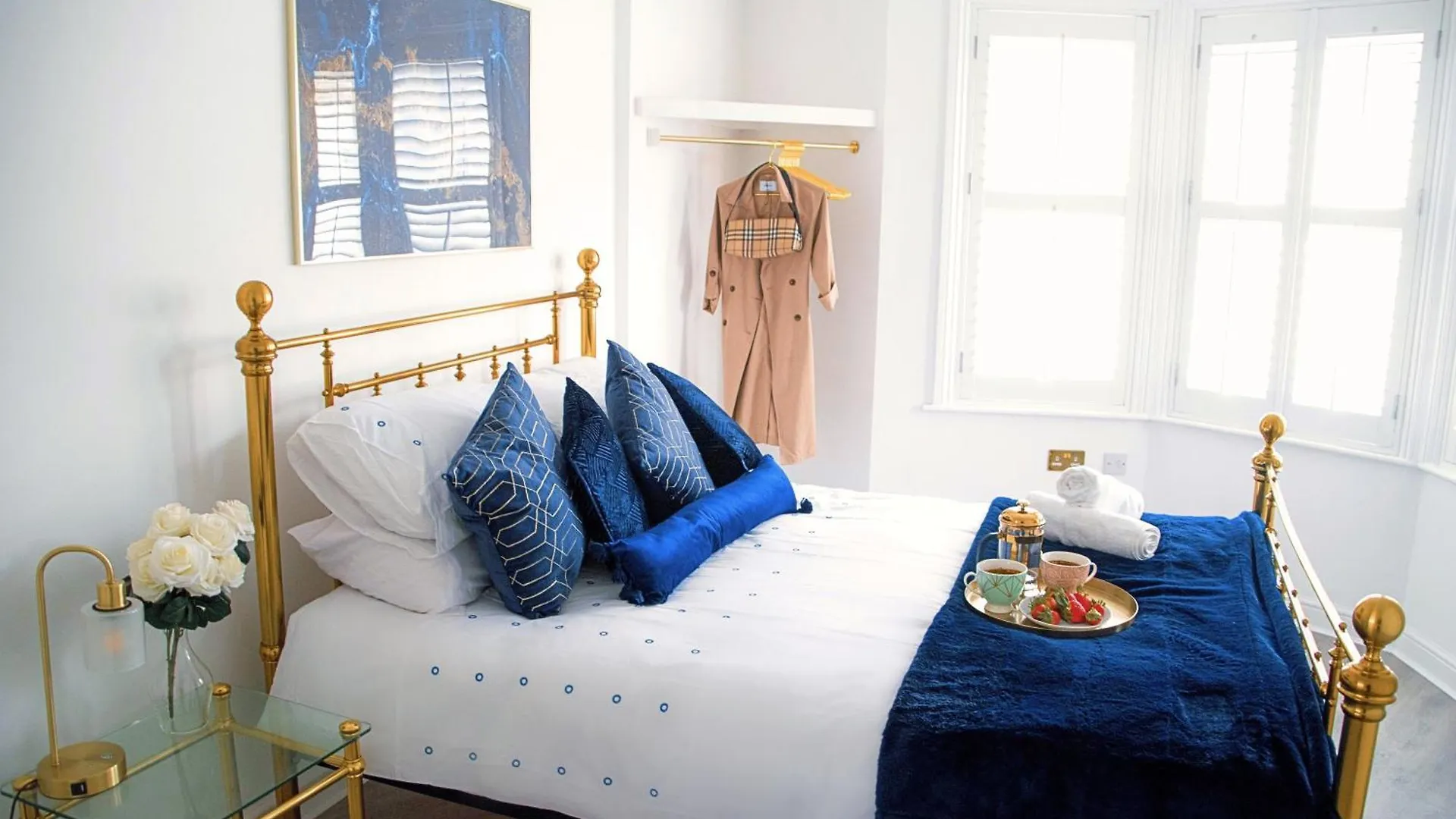 Apartment Modern Town Centre Flat - Free Shared Parking, King Size Bed, 5 Minutes Walk To Beach Bournemouth United Kingdom